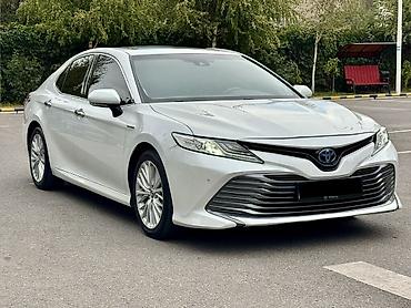 Продажа авто: Toyota Camry: 2018 г., 2.5 л, Вариатор, Гибрид, Седан — 1