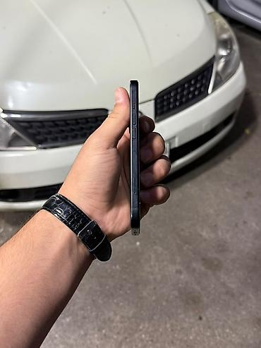 ipone 15: IPhone 15, Qara, Simsiz şarj — 9