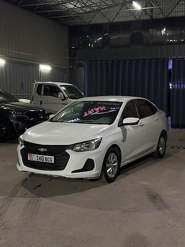 Chevrolet: Chevrolet Onix: 2021 г., 1 л, Вариатор, Бензин, Седан — 1