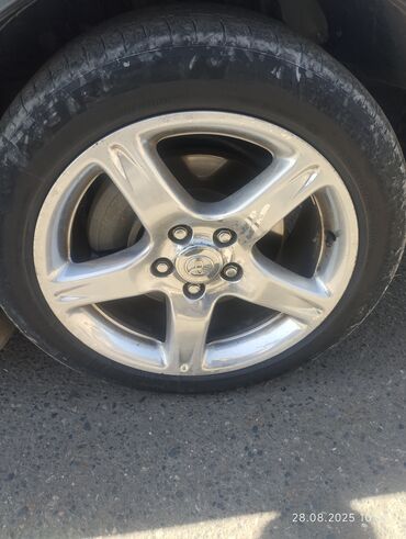 шины r15c: Куйма Дисктер R 17 Toyota, Комплект, тешиктери - 5, Колдонулган