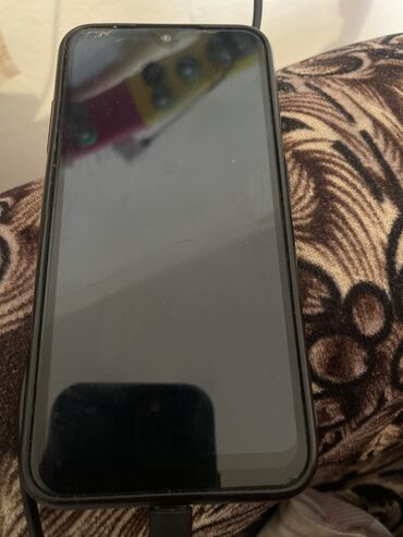 телефон самсунг 6: Samsung Galaxy A01, Б/у, 16 ГБ, цвет - Черный, 2 SIM