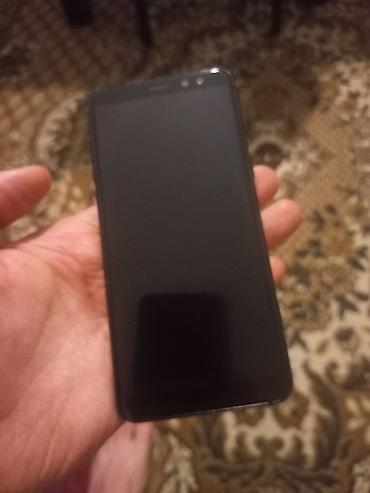 Samsung: Samsung Galaxy A8 2018, rəng - Qara — 3