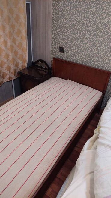 Çarpayılar: Təknəfərlik çarpayı, Bazasız, Matras ilə, Rumıniya -da lalafo.az — 5 Çarpayılar: Təknəfərlik çarpayı, Bazasız, Matras ilə, Rumıniya — 5