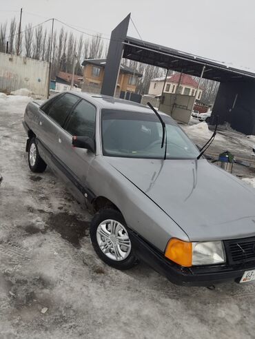 Audi: Audi 100: 1990 г., 1.8 л, Механика, Бензин, Седан — 11