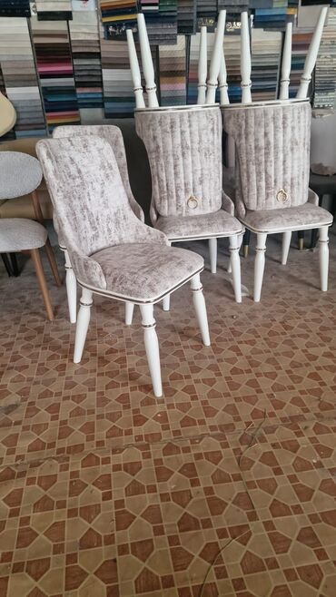 Sifarişlə masa və oturacaq dəstləri: Oval masa, Eyvan üçün, 6 nəfər — 4