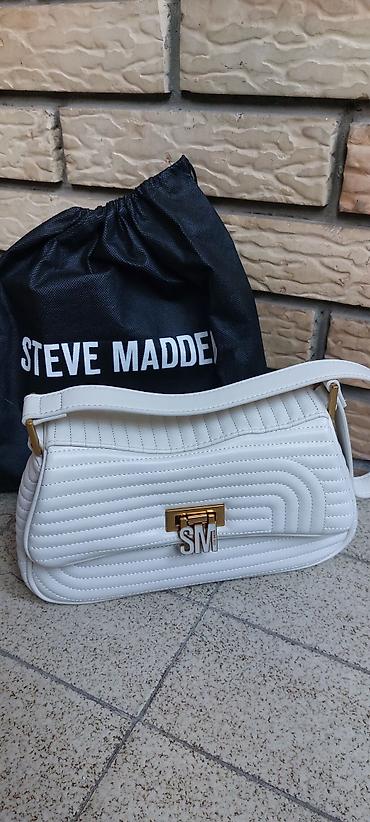 rame guess: Steve Madden ženska torba – bela, štepana, sa zlatnim detaljima - — 3