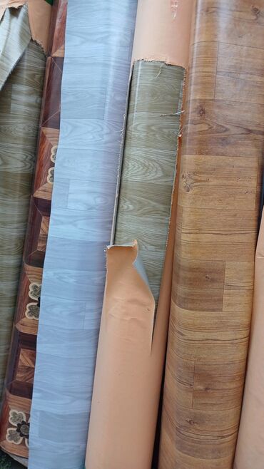 Digər döşəmə materialları: Xalçası, kovrolin və vinil/linoleum örtükləri - Pilləkənlər üçün — 61