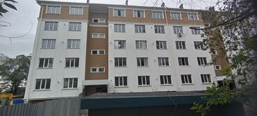 срочно дом: 1 бөлмө, 45 кв. м, 108-серия, 2 кабат, Евроремонт