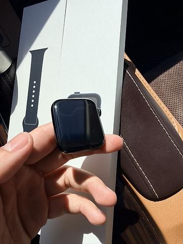 marq captain: Apple Watch SE (2‑го поколения), 44 мм Часы работают отлично и без — 5