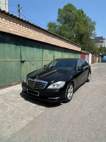 Mercedes-Benz: Mercedes-Benz S-Class: 2010 г., 5 л, Автомат, Бензин, Седан