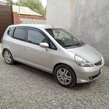 бычок мотор: Honda Jazz: 2006 г., 1.4 л, Механика, Бензин, Хэтчбэк