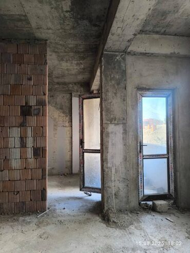 Yeni tikili: 8-ci kilometr, 3 otaqlı, Yeni tikili, m. Neftçilər, 91 kv. m — 7