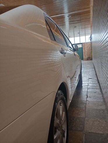 Toyota: Toyota Corolla: 1.5 l | 2013 il Sedan — 3