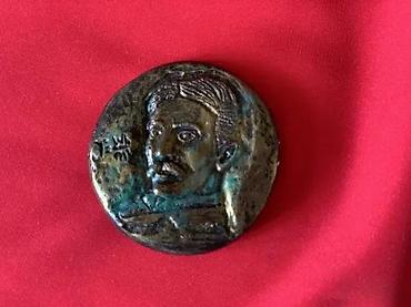 Značke, ordenje i medalje: GIPSANI MAGNET ZA FRIŽIDER TESLA RUČNI RAD | Magnet za frižider od — 1