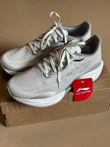 Кроссовки Li-Ning для бега - Бренд/модель: Li-Ning (ярлык на паре) -