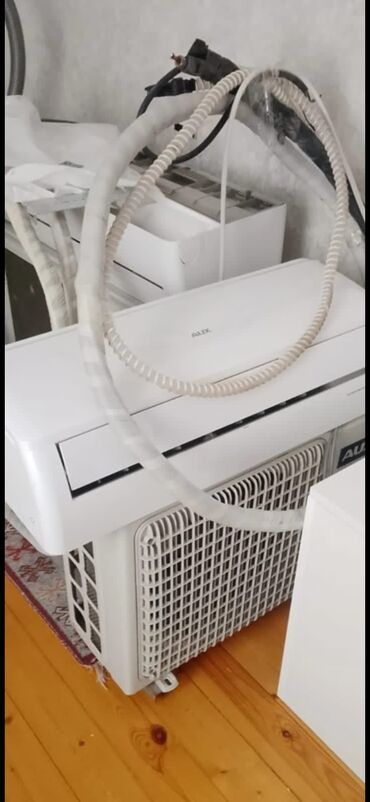 💫 Kondisener *aux* 35kv *Qiymət 290 azn* İşləkdir Ünvan Ramani 8643