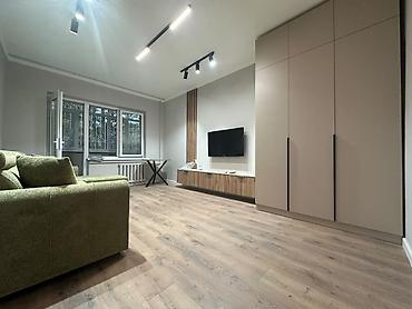 продается квартира в рассрочку: 🏡 СДАЁТСЯ СТИЛЬНАЯ КВАРТИРА ПОСЛЕ КАПИТАЛЬНОГО РЕМОНТА! 📍 Бишкек — 7
