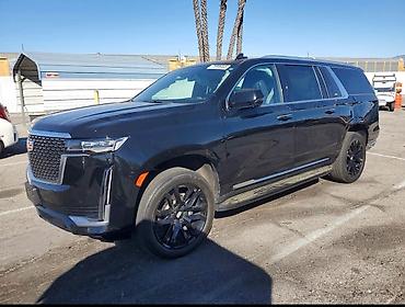 cadillac escalade: Cadillac Escalade: 3 l | 2023 il 39500 km Ofrouder/SUV — 6