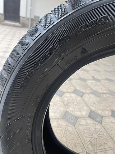 Шины: Продаю 2 зимние шины TOYO ❄️ Размер: 235/65 R18 • 106Q Бренд: TOYO — 4