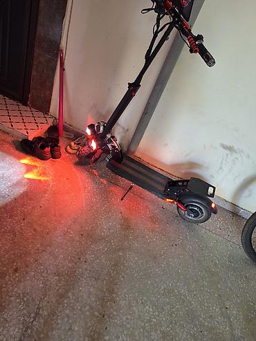 3 tekerli scooter: Elektrik skuter – güclü, işıqlı və rahat idarəetmə - Güclü elektrik — 2