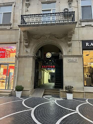 Tatu, pirsinq: TATTOO studiyası – mərkəzdə peşəkar bədən sənəti Xidmətlər: - Fərdi — 6
