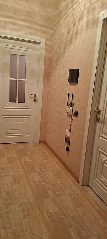 podmayak menzil: Abşeron 1 yaşayış kompleksində yerləşir. Çox əlverişli yerdə — 6