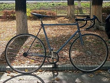 крепление на велосипед: Fuji 81 ростовка L колеса novatec руль cinelli сиделка типо fizik — 2