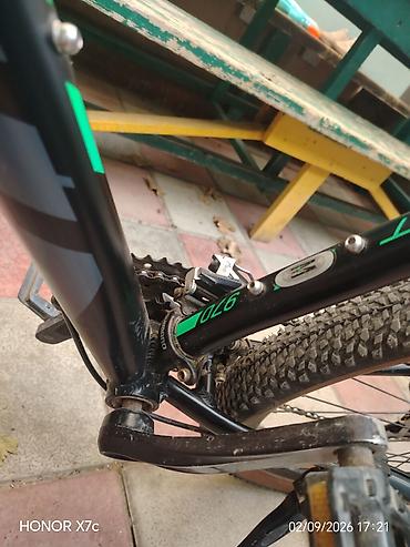 velosipedlər isma: Şəhər və yüngül off-road üçün tam təchizatlı dağ velosipedi — 8