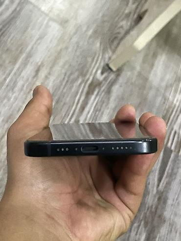 iphone 12 pro korpus: IPhone 15, 128 GB, Qara, Face ID — 3