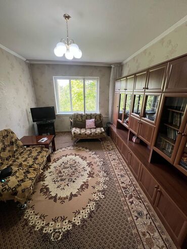 токмок квартира сатылат: 2 комнаты, 50 м², 105 серия, 4 этаж, Косметический ремонт