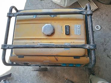 baklar və çənlər: Generator AKSA türk malı gücü 5.5 KVA Benzin, Çox yaxşı işləyir. Yağı — 4