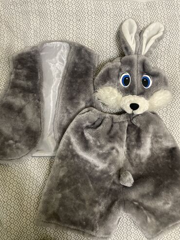 карнавальный детский костюм мишка: Продаю детский костюм зайчик на 5,6 лет. Б/у .прошу 700 сом