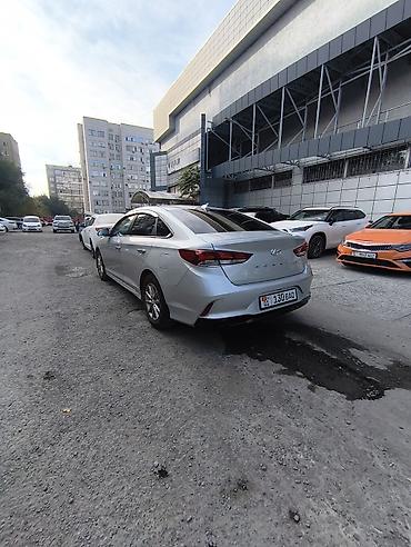 Продажа авто: Hyundai Sonata: 2019 г., 2 л, Автомат, Бензин, Седан — 4