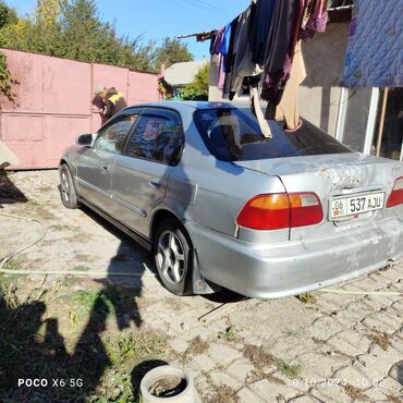 машина куплю: Honda Civic: 2000 г., 1.5 л, Вариатор, Бензин, Седан