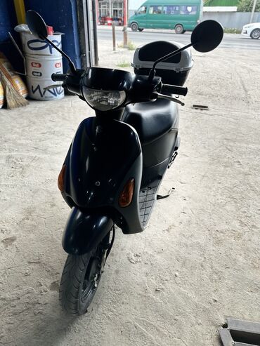 мотоцикл скутер: Скутер Suzuki, 50 куб. см, Бензин, Б/у