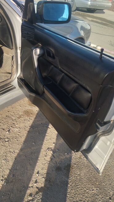 BMW: BMW 5 series: 1990 г., 2.5 л, Механика, Бензин, Седан — 9