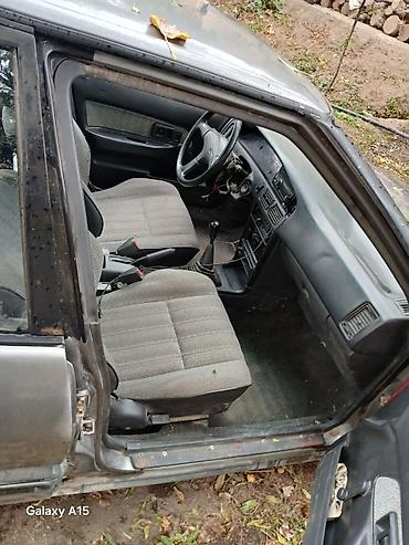 Toyota: Toyota Corolla: 1991 г., 1.3 л, Кол менен иштөөчү, Бензин, Седан — 3
