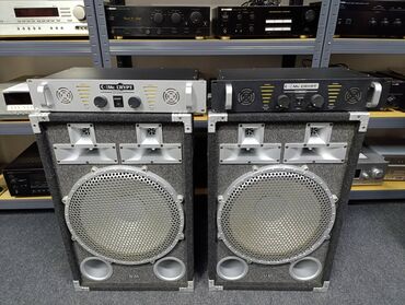 Zvučnici i stereo sistemi: UM hpa 15 300 lucifer Mocni razglasi sa basevima 15 incha- 39 cm sa — 3