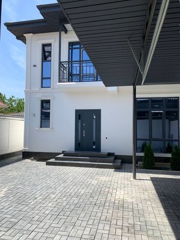 Продажа квартир: Таунхаус, 176 м², 5 комнат, Агентство недвижимости, ПСО (под самоотделку)