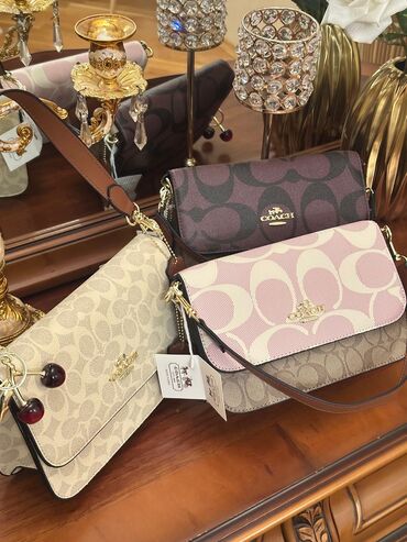 Çantalar: Əl çantası, Məşqçi, Yeni — 40