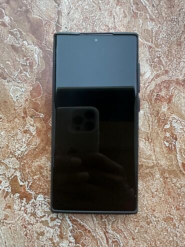Браслеты: Samsung Galaxy S23 Ultra, 256 ГБ, цвет - Зеленый, Битый