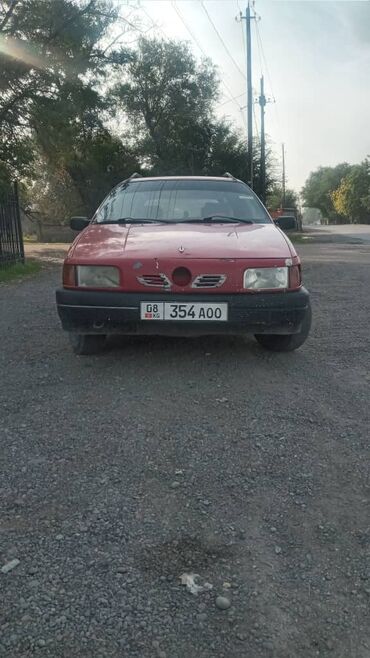 транспорт каракол: Volkswagen Passat: 1992 г., 1.8 л, Механика, Газ, Универсал