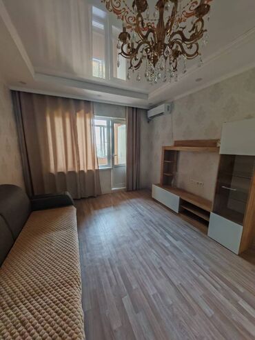 комната с подселением для парней: 3 комнаты, 68 м², 106 серия, 7 этаж, Евроремонт