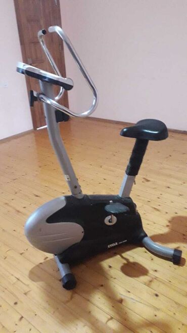 Velotrenajorlar: Qara və boz rəngli, Cycle HX-4600 markalı idman velosipedi