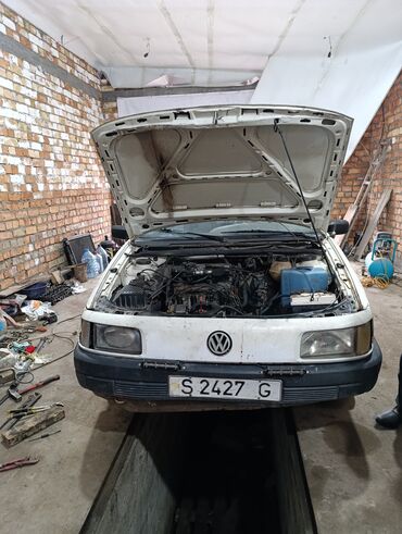 одмен пасат б3 унверсал: Volkswagen Passat: 1991 г., 1.8 л, Механика, Бензин, Универсал