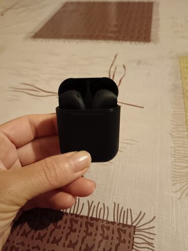 i30 airpods: Airpods.İşlənməyib.18 manata.Alıcılar 050-454-34-86 ilə əlaqə saxlasın