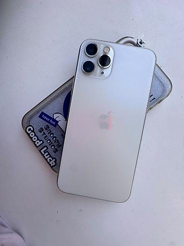ayfon 12 pro max: IPhone 11 Pro, Б/у, 256 ГБ, Серебристый, Чехол, 100 % — 1