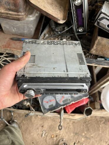 Магнитолы: Автомагнитола Sony, формат 1DIN. Основные особенности: - Поддержка — 11