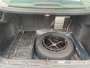 Mercedes-Benz: Mercedes-Benz E 280: 2.8 l | 1999 il Sedan — 8