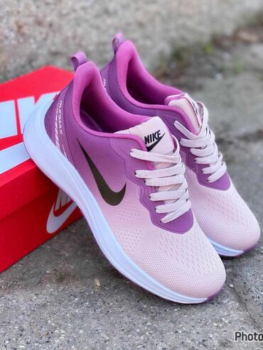 gel za obrve farmasi: Nike, bоја - Šareno